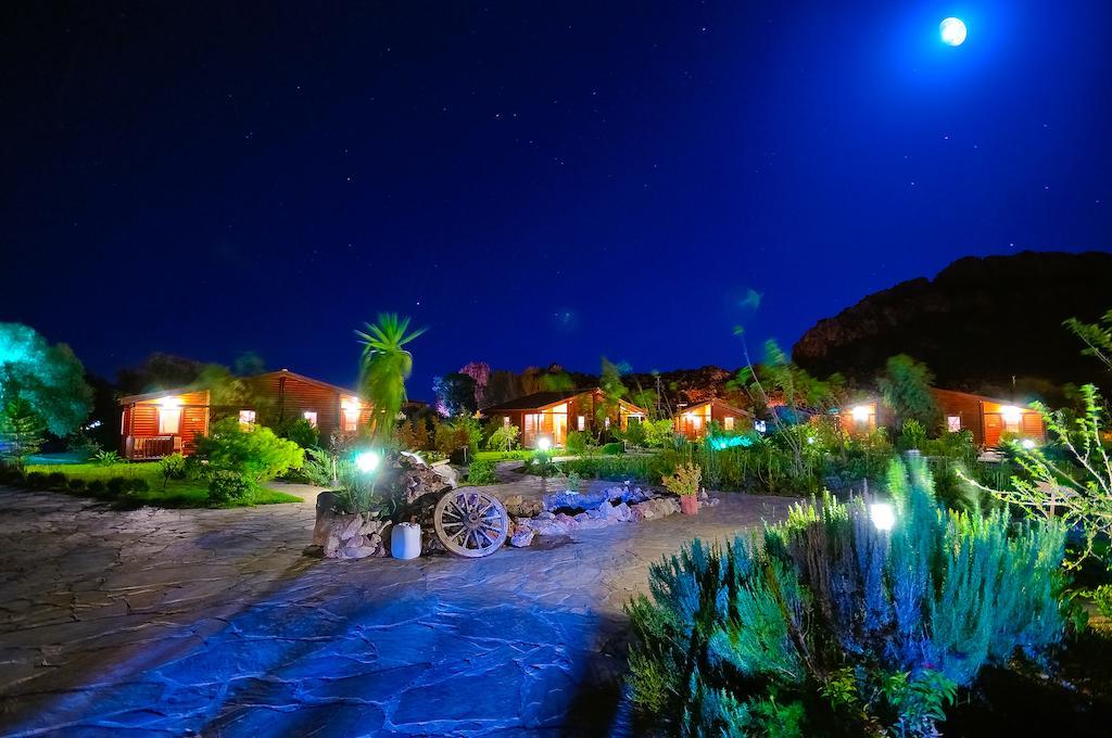 Hayitbuku Ahsapevleri Hostal Mesudiye  Exterior foto